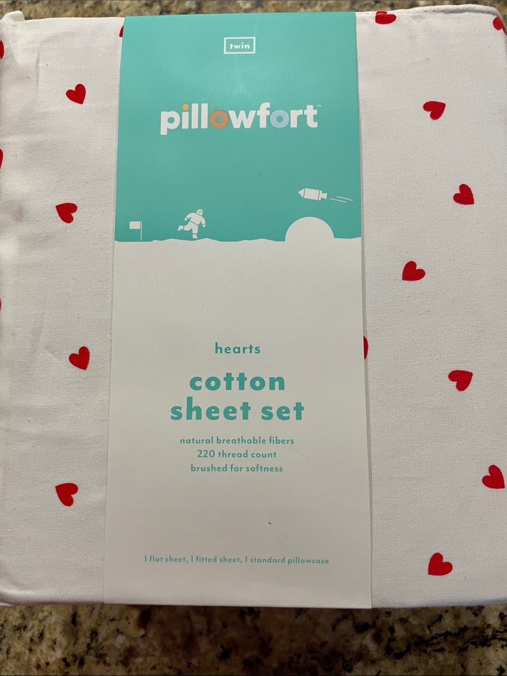 Pillowfort White Cotton Sheet Set with Red Heart Print